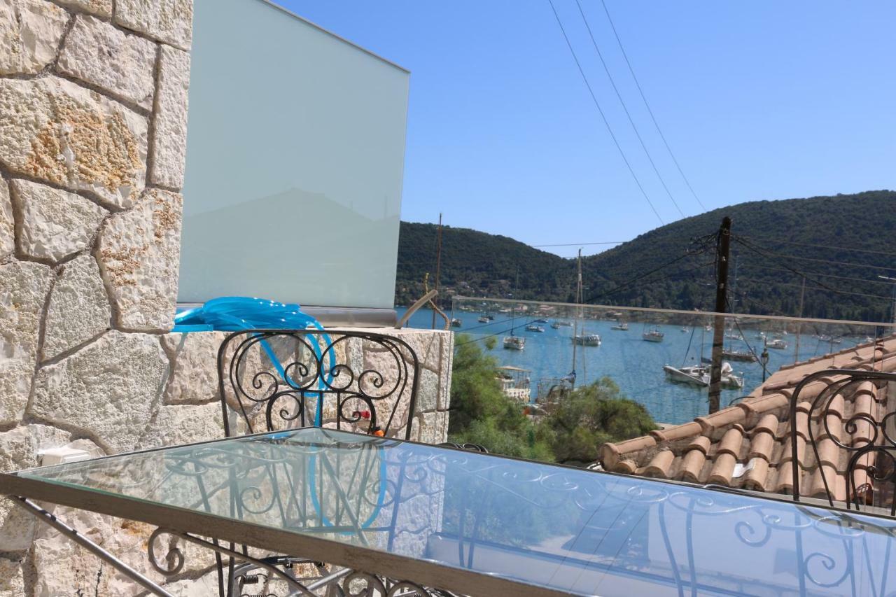 Aknato Villa Vlikhón Exteriör bild